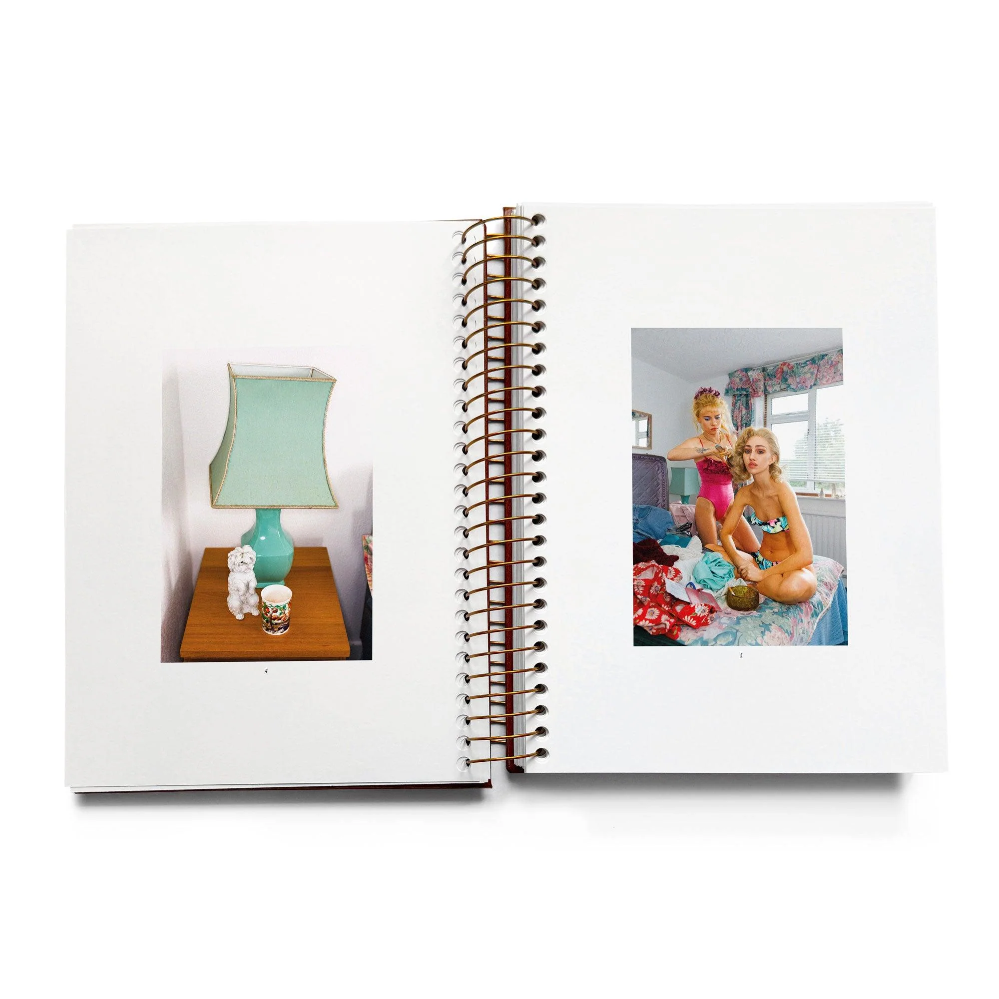 IDEA Nadia Lee Cohen / Martin Parr - Julie Bullard - Image 3