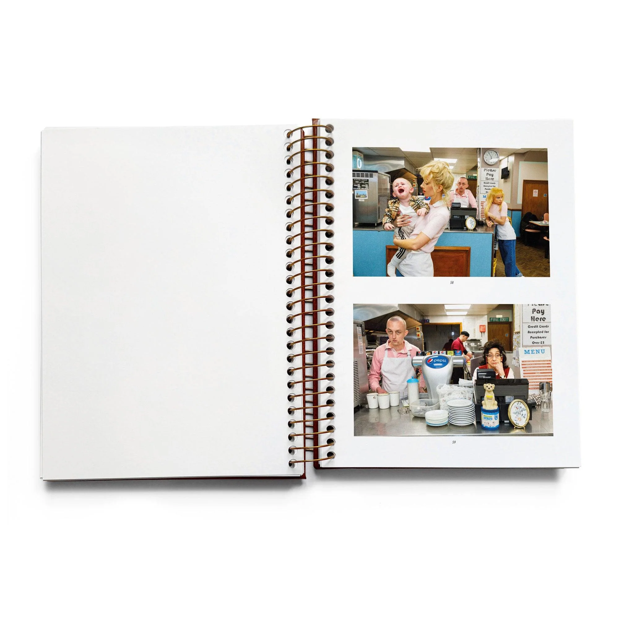 IDEA Nadia Lee Cohen / Martin Parr - Julie Bullard - Image 7